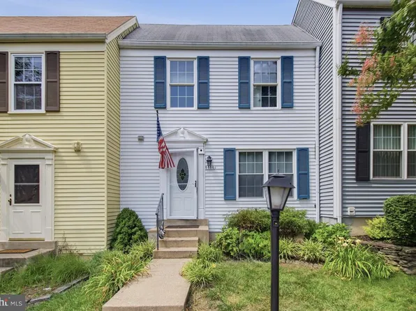 6606 Greenleigh Ln, Alexandria, VA 22315