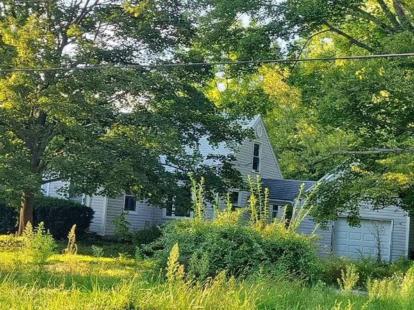 1330 E South Range Rd, North Lima, OH 44452
