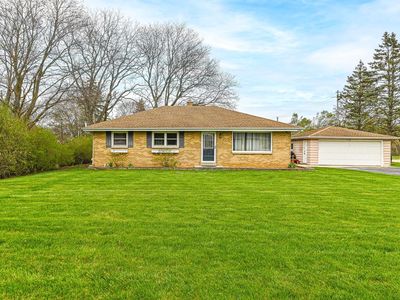4690 South 114th STREET, Greenfield, WI, 53228