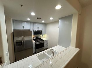 12963 Runway Rd APT 318, Playa Vista, CA 90094