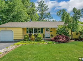 9 Fairway Ave, Emerson, NJ 07630