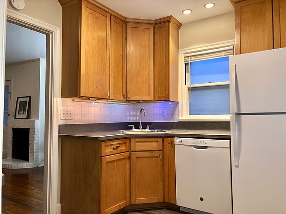 Lots of kitchen storage! Dishwasher, disposal and refrigerator