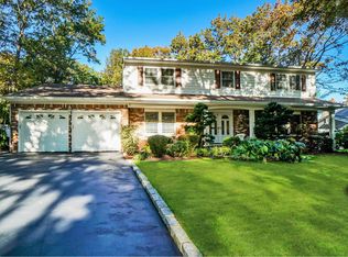 101 Fulton Blvd, Commack, NY 11725