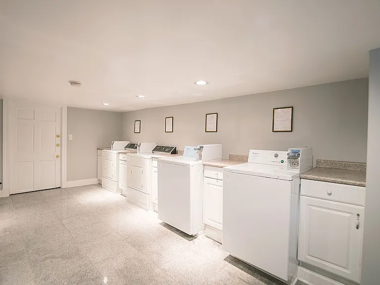 1122 E Passyunk Ave — Photo 9