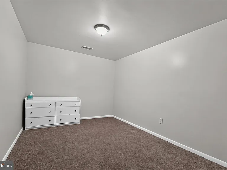 5607 Vantage Point Rd — Photo 41