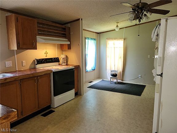 4th image of 5665 Orangeville Kinsman Rd