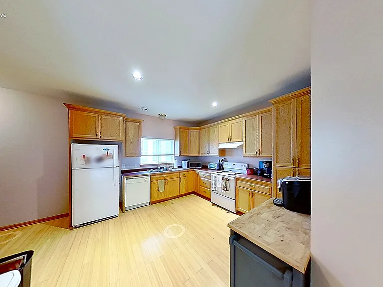 794 Dayton Ave — Photo 5