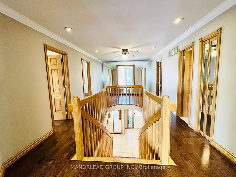 42 Metropolitan Cres — Photo 17