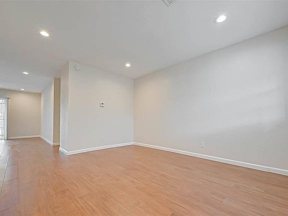 5th image of 4014 Cheryl Lynne Ln