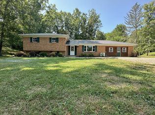 69 Linwood Dr, Rio Grande, OH 45674