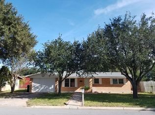 1227 S Canna St, Pharr, TX 78577