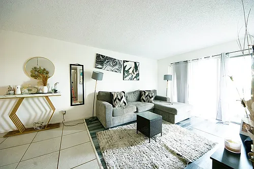1900 N Congress Ave #407 Photo 1