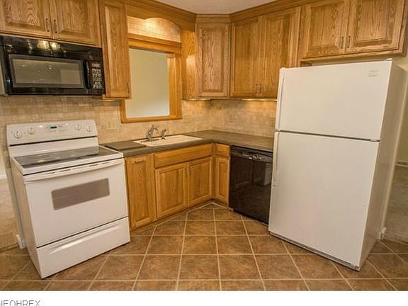 5th image of 2125 Chestnut Dr