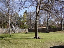 2nd image of 519 Frank Keasler Blvd