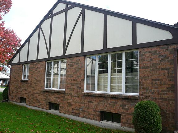 4th image of 2281 Radcliff Cir SE