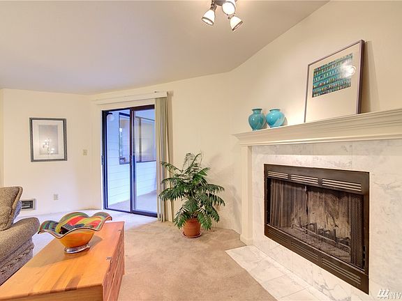 5th image of 710 N 160th St APT B305