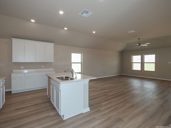 4th image of 5927 Cienna Cove