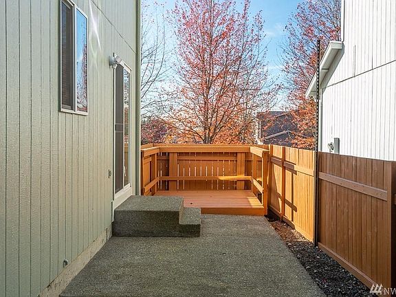 5th image of 16011 92nd Ave E #M-1