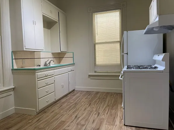 Kstreet, 2404 K St #K, Sacramento, CA 95816