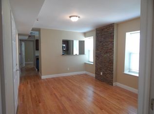 28 Chelsea St APT 2, Boston, MA 02128