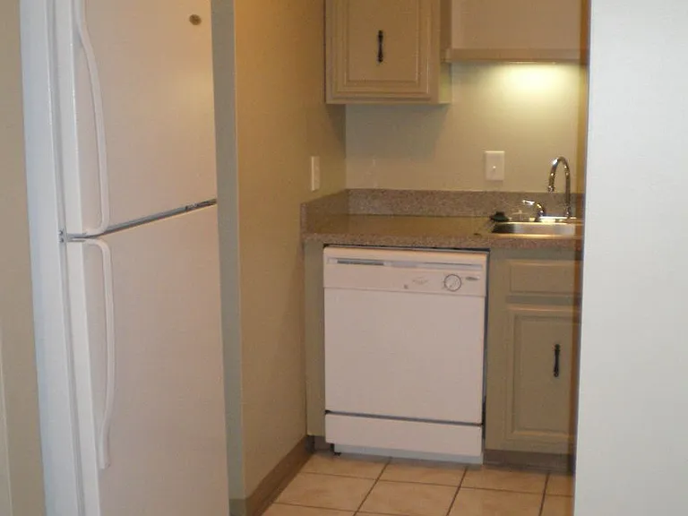 Winkworth Apartment Homes — Photo 5