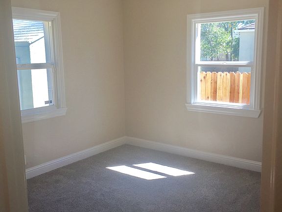 4th image of 3909 San Carlos Way