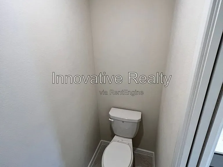 2895 Clever Ln — Photo 16