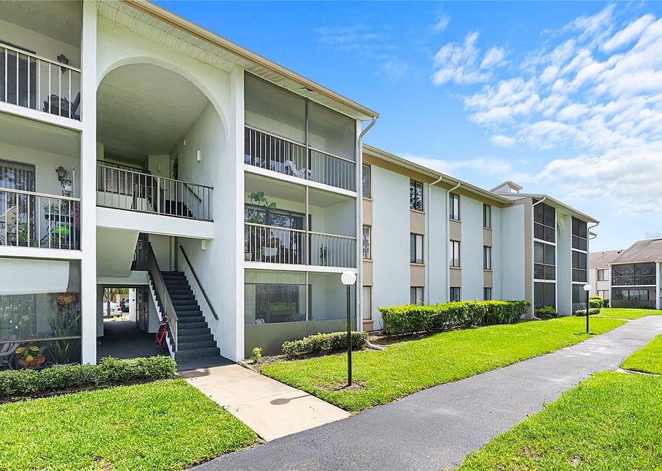 1st image of 8217 SUN SPRING CIRCLE #72
