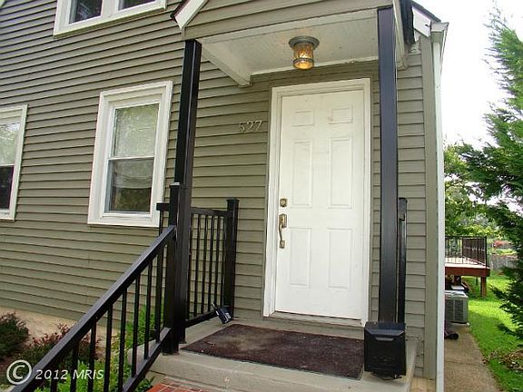 3rd image of 527 Bayside Dr