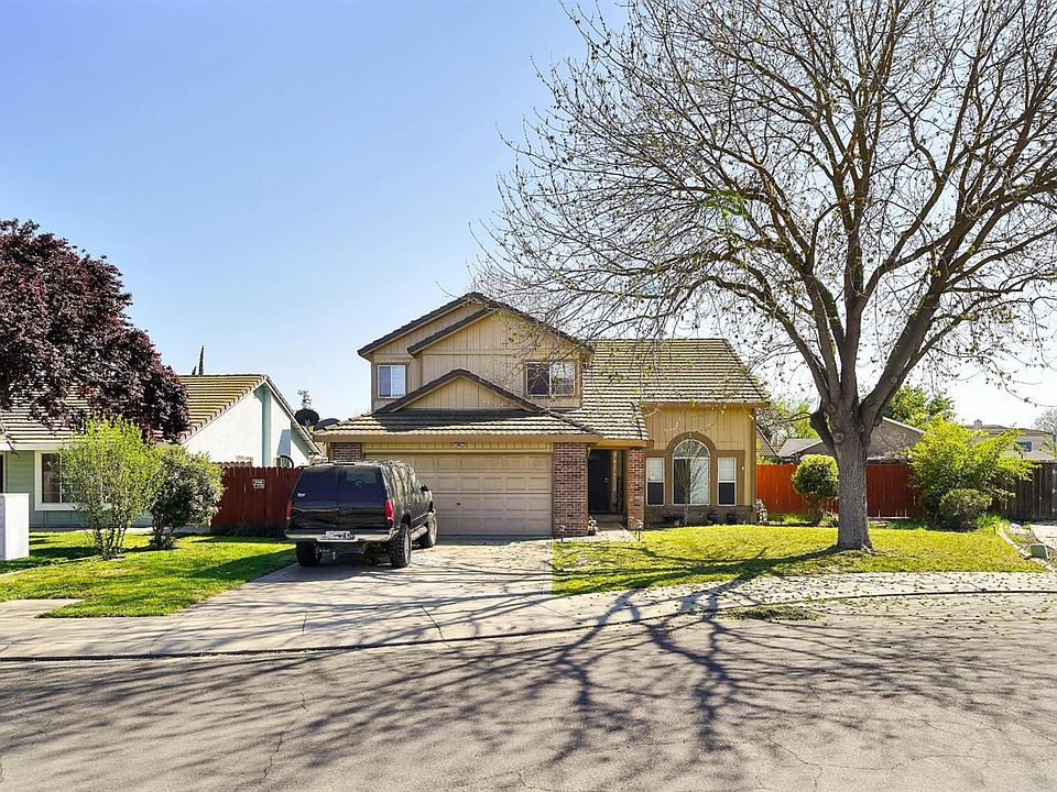 2nd image of 1500 Caulfield Dr