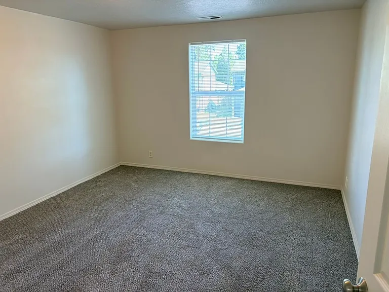 16697 Shaw Pine Ct — Photo 12