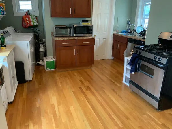 27 Jenkins St #2, Boston, MA 02127
