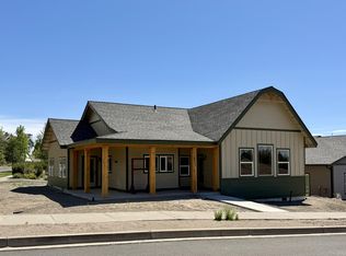 1077 SE Fescue Ln, Madras, OR 97741