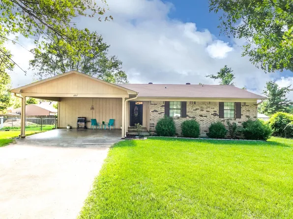 607 Meadow Cir, Beebe, AR 72012