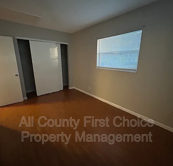460 93rd Ave N #8 — Photo 9