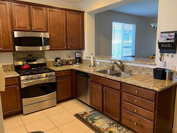 4th image of 9520 Gardella Way