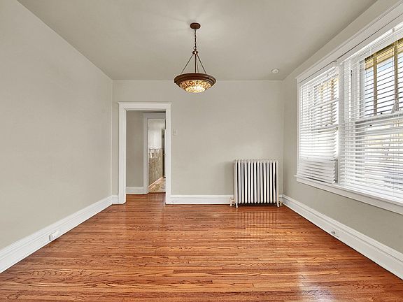 4th image of 2279 Blendon Pl #A