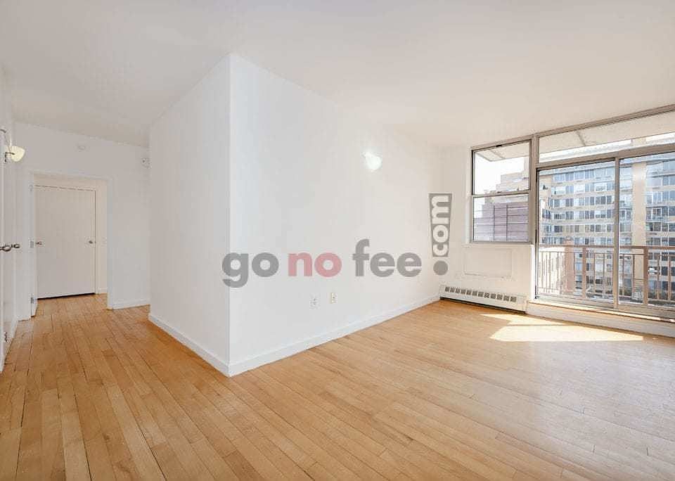 1st image of 444 Manhattan Ave APT 7P