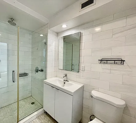 Rented by Highline Residential | media 39