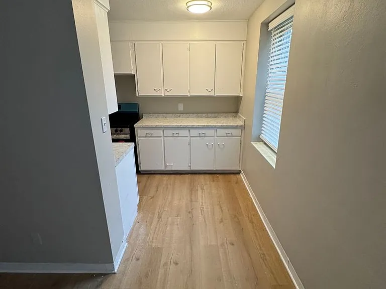 Kemper House — Photo 19