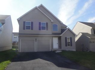 580 Thomas Armor Dr, Windsor, PA