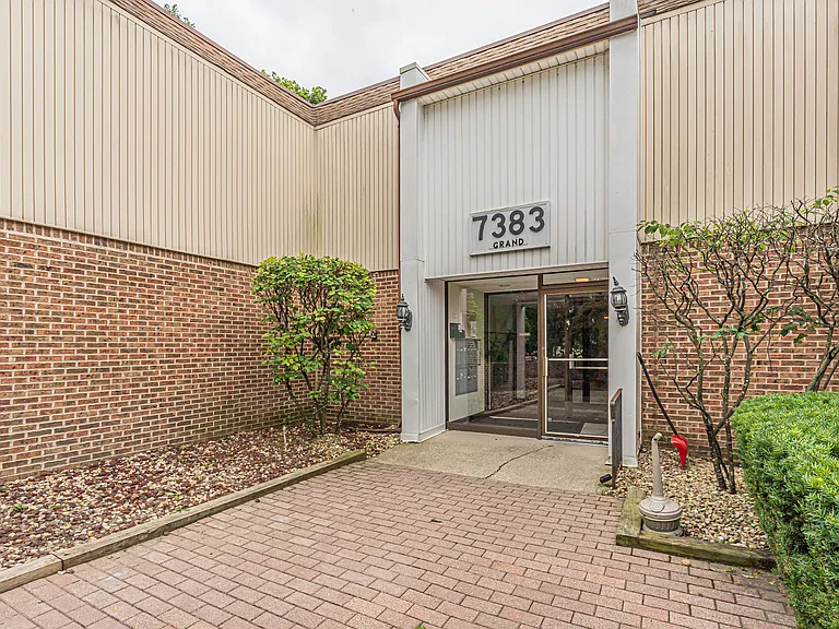 7383 Grand Ave #105 — Photo 19