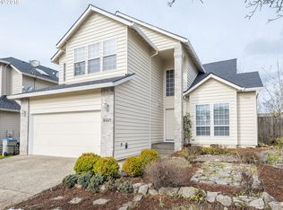 9047 SW Waverly Dr, Tigard, OR 97224