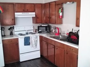 1210 Vance St, Taylor, TX 76574