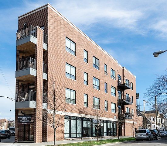 3047 N Oakley Ave UNIT 301, Chicago, IL 60618 | Zillow