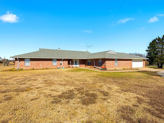 3rd image of 929 County Line Church Rd