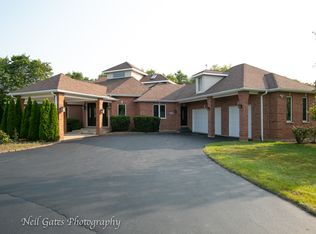 3402 Cornflower Way, Spring Grove, IL 60081