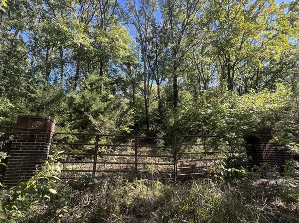 2694 Sanford Rd, Nolensville, TN 37135