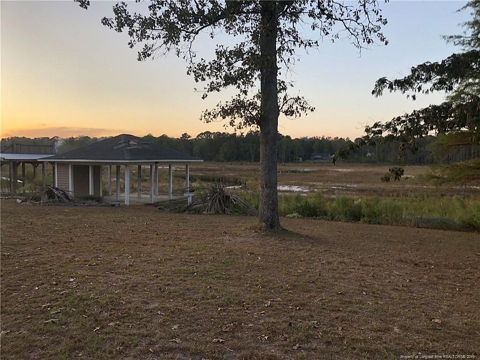 2nd image of 121 Bayshore Dr