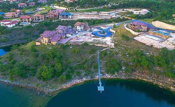 3rd image of 301 Marina View Ct